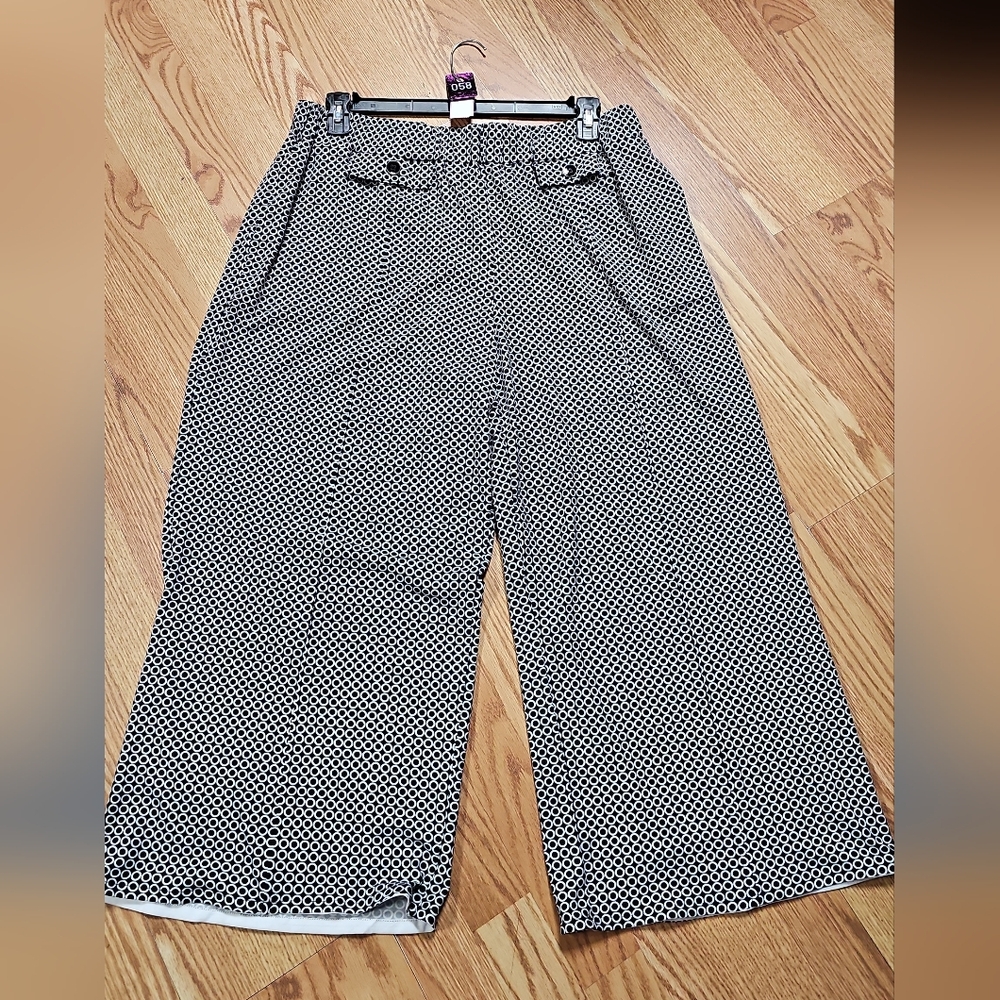 NWT Robert Louis Black and White Patterned Wide-Leg Pants. 3X